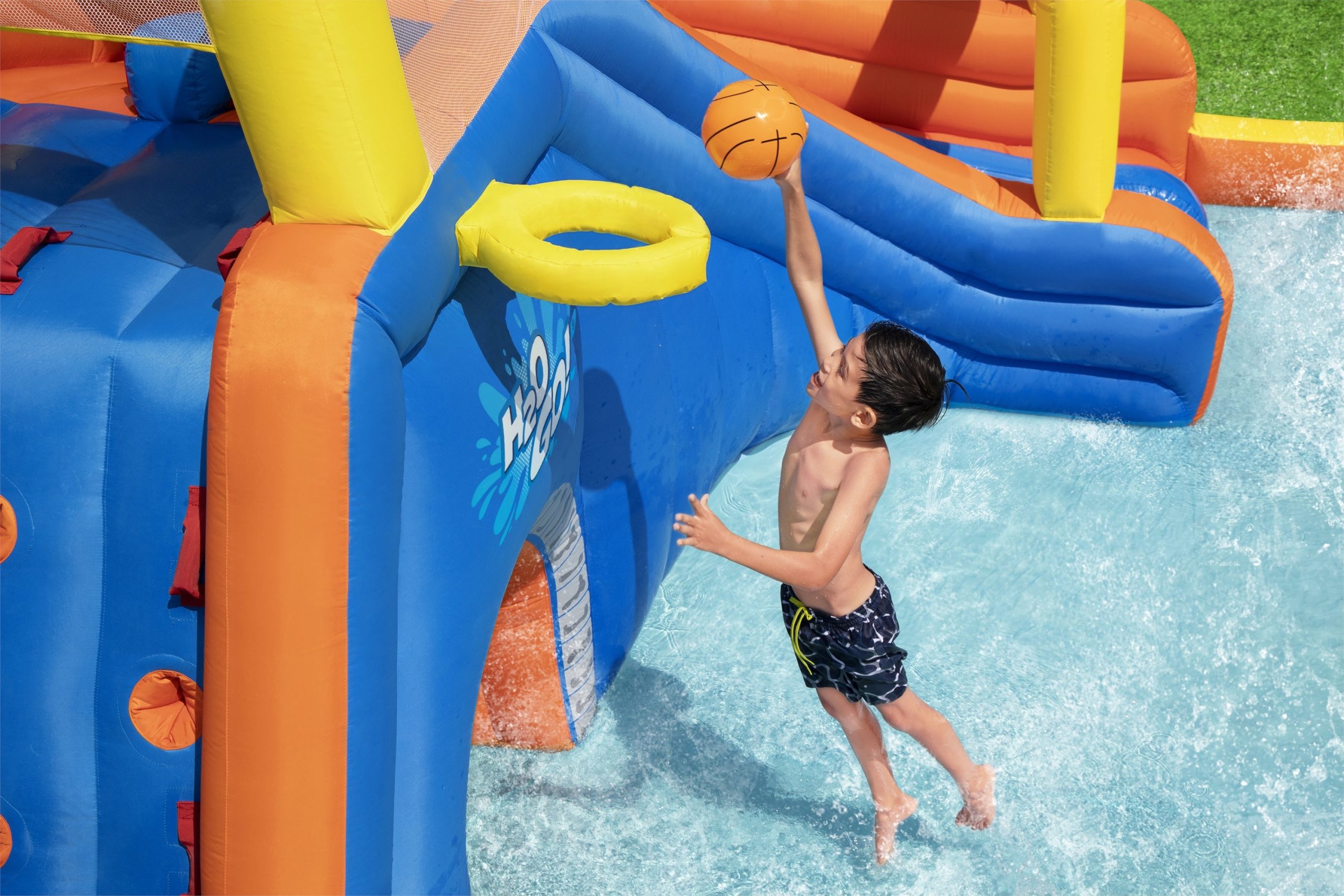 H2OGO! Super Speedway Kids Inflatable Water Park 8'8 - Image 8